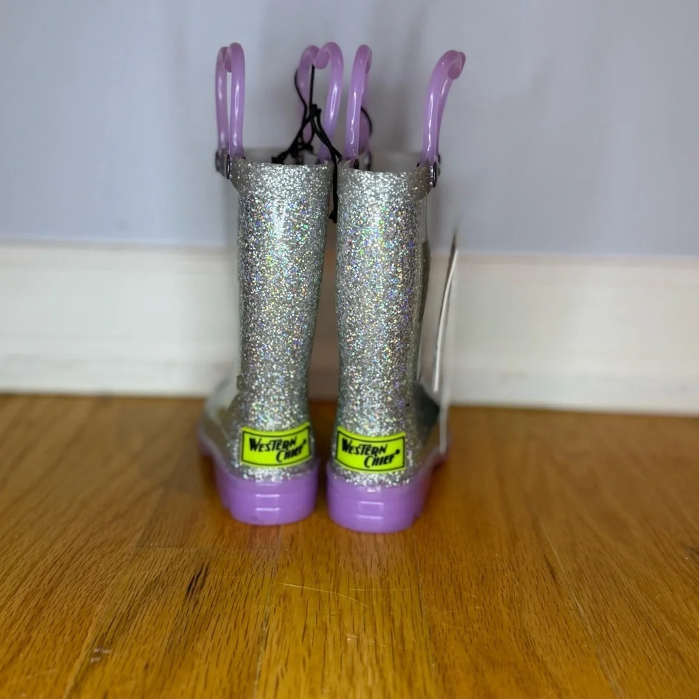 Western Chief sparkly silver